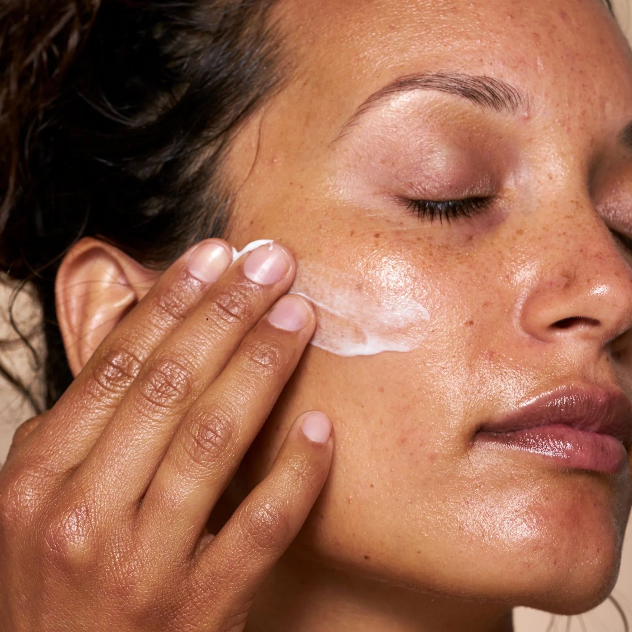 Blemish Balm With Plant Based Salicylic Acid