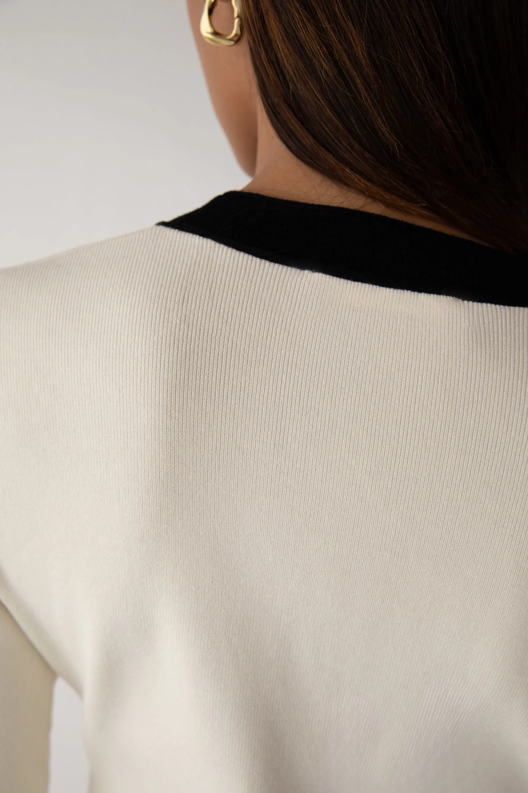 CONTRAST TRIM BUTTON FRONT KNIT MINI DRESS