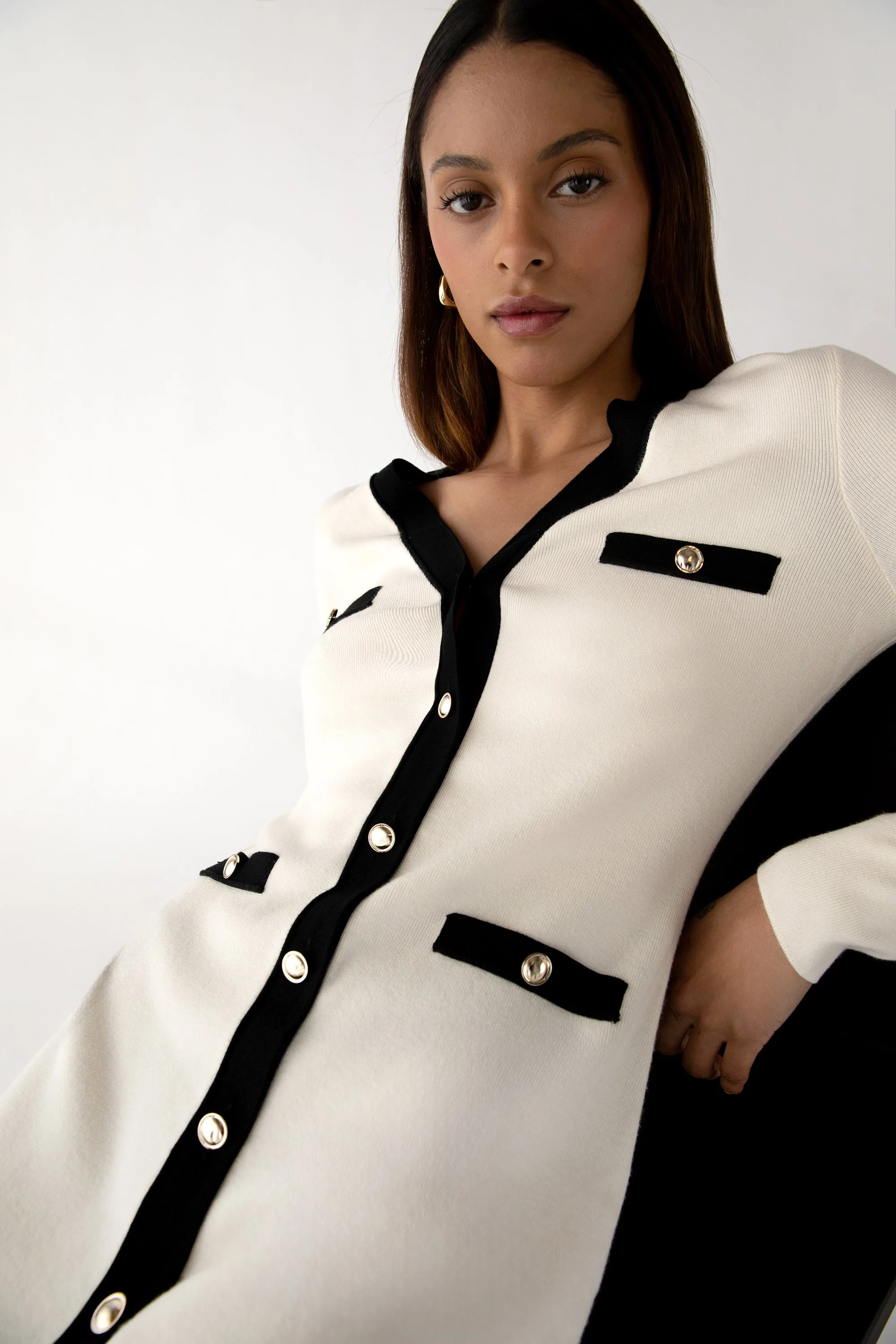 CONTRAST TRIM BUTTON FRONT KNIT MINI DRESS