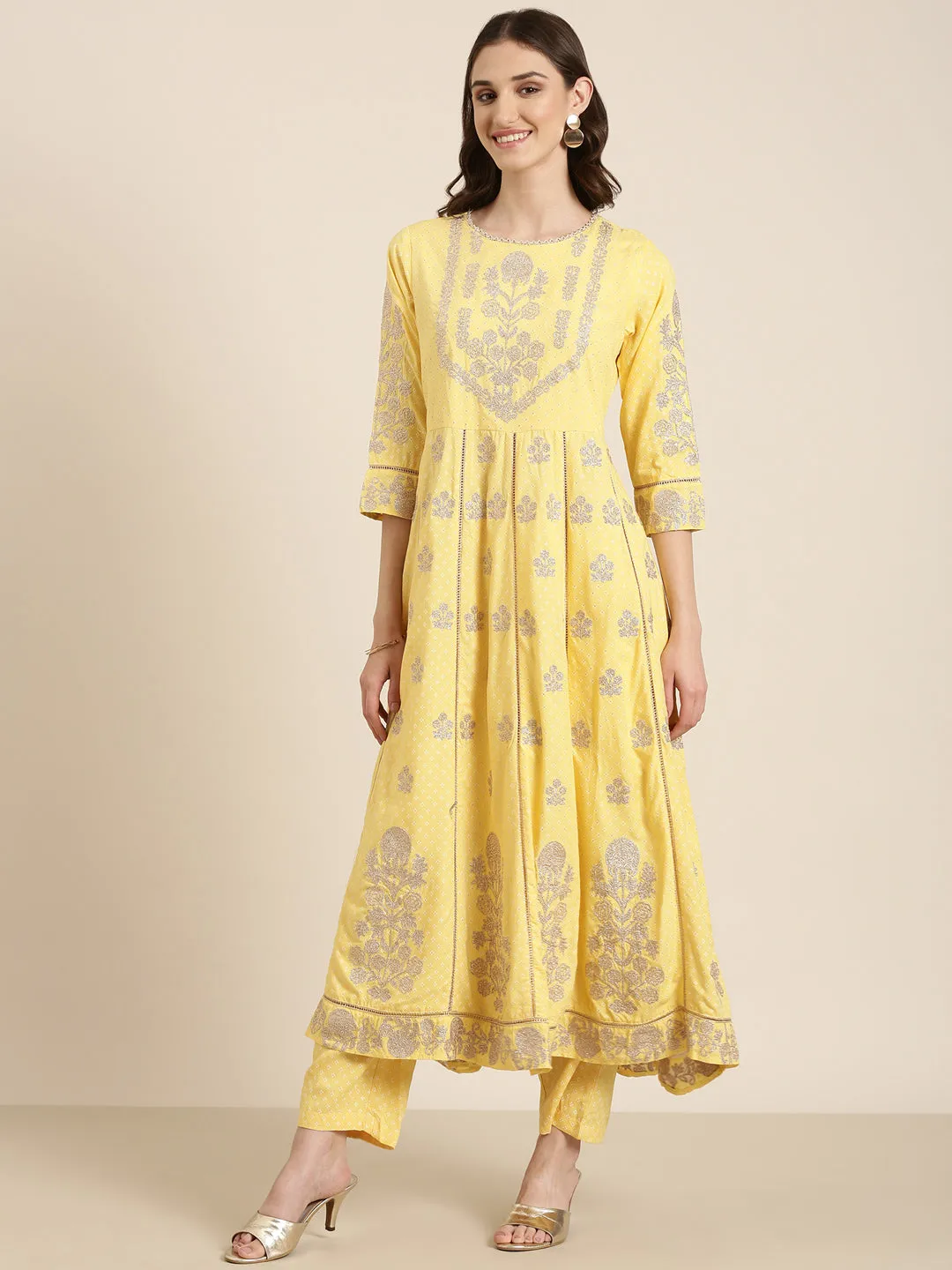 Women Yellow Floral Kurta Set